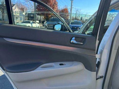 Used 2012 INFINITI G25 x image 9