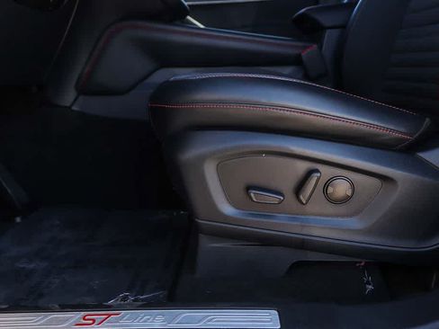 Certified 2025 Ford Explorer ST-Line w/ ST-Line Street Pack AWD/4WD image 20