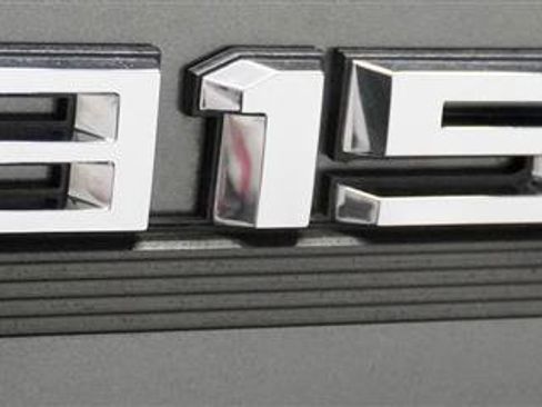 Used 2015 Ford F150 XLT w/ Equipment Group 302A Luxury AWD/4WD image 35