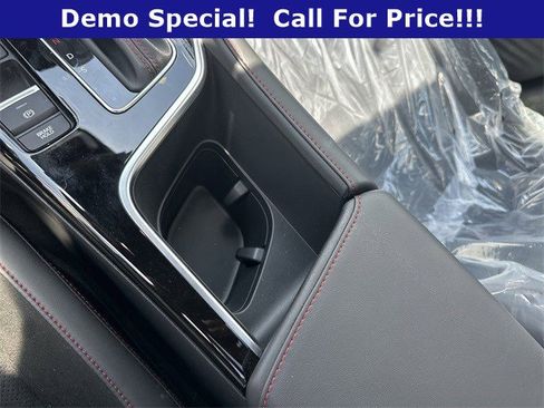 Used 2025 Acura ADX A-Spec image 23