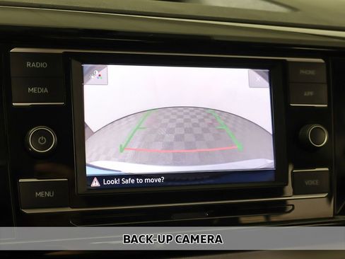 Used 2023 Volkswagen Taos S image 3