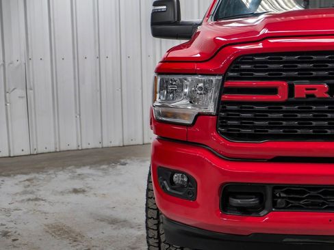 Used 2024 RAM 2500 Big Horn w/ Safety Group image 47