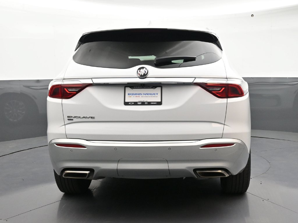 Certified 2024 Buick Enclave Essence AWD/4WD image 4