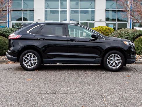 Certified 2024 Ford Edge SEL image 1