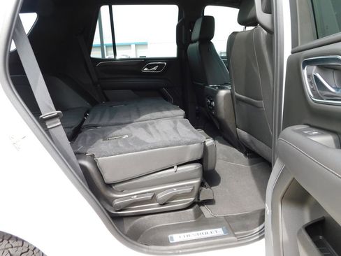 Used 2021 Chevrolet Tahoe Z71 AWD/4WD image 31