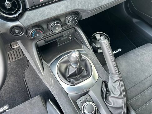New 2026 MAZDA MX-5 Miata Club RWD image 18