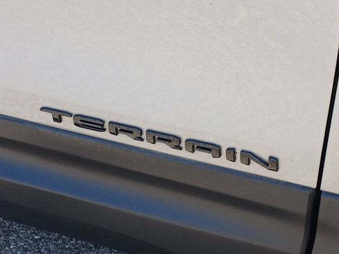 Used 2024 GMC Terrain SLE w/ Driver Convenience Package AWD/4WD image 28