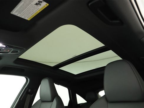 New 2025 Audi SQ5 Premium Plus image 25