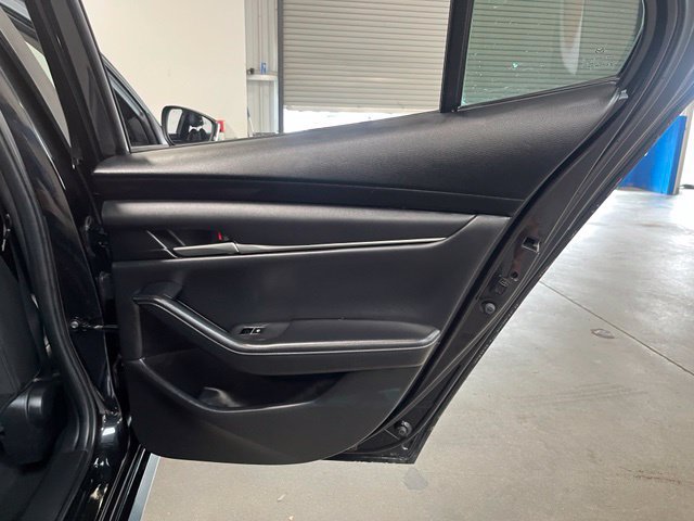 Used 2021 MAZDA MAZDA3 s AWD/4WD image 16