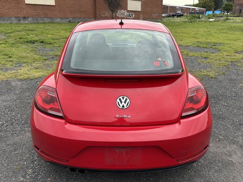 Used 2019 Volkswagen Beetle 2.0T FWD image 7