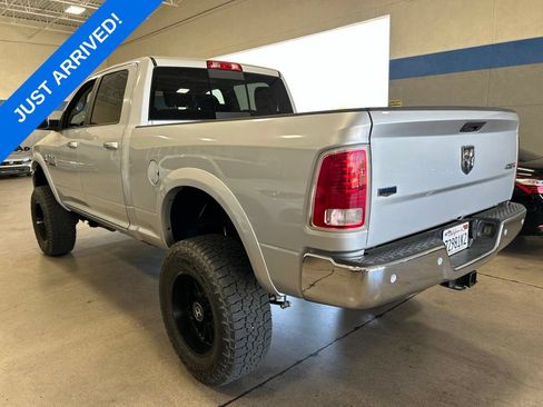 Used 2018 RAM 2500 Laramie AWD/4WD image 4