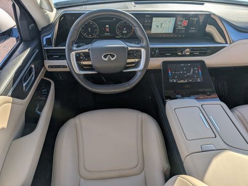 Used 2025 INFINITI QX80 Pure w/ Exterior Package image 13