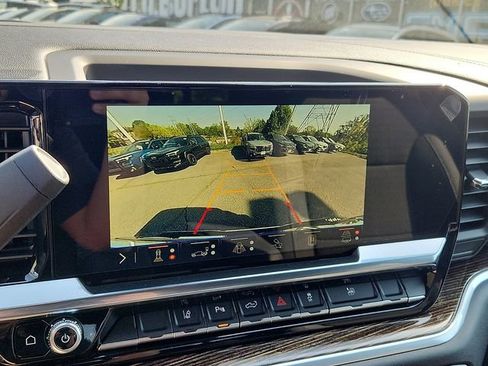 New 2026 GMC Sierra 2500 SLE w/ SLE Value Package; AWD/4WD image 13