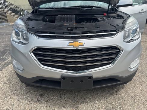 Used 2017 Chevrolet Equinox LT image 15