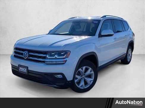 Used 2018 Volkswagen Atlas SE image 1