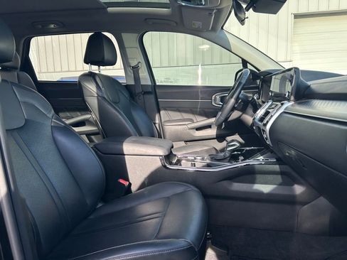 Certified 2021 Kia Sorento SX image 29