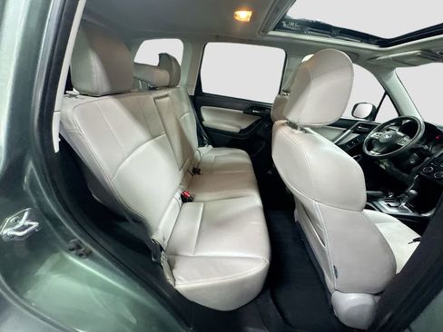 Used 2015 Subaru Forester 2.5i Limited image 29