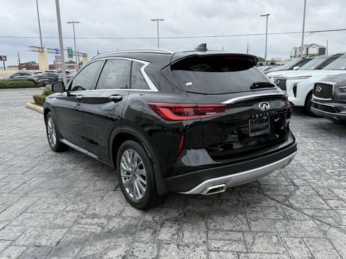 Certified 2024 INFINITI QX50 Luxe FWD image 5