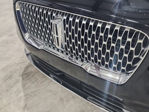 Used 2021 Lincoln Corsair FWD image 9