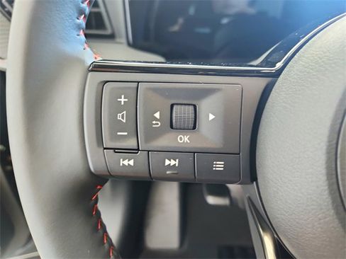 New 2026 Nissan Kicks SR image 24