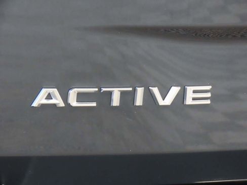 Used 2025 Ford Expedition Active RWD image 6