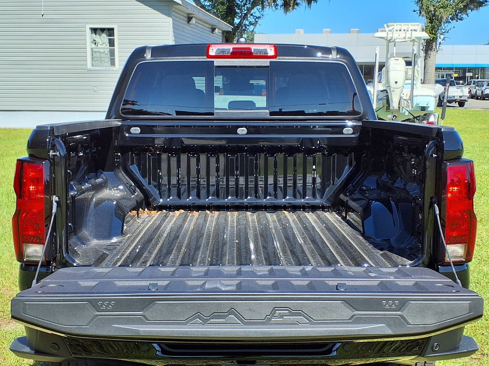 New 2026 Chevrolet Colorado W/T w/ WT Custom Package RWD image 7