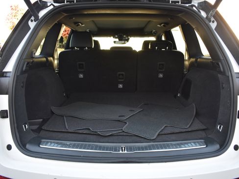 Used 2025 Jeep Grand Cherokee Summit image 34