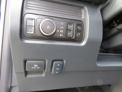 New 2025 Ford F250 Lariat w/ Lariat Ultimate Package image 26