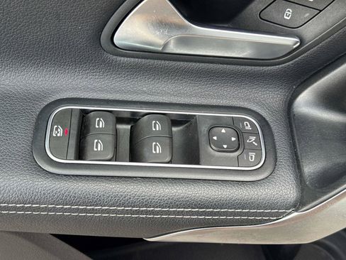 Used 2022 Mercedes-Benz A 220 image 18
