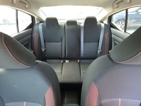 Used 2021 Nissan Versa SR image 21