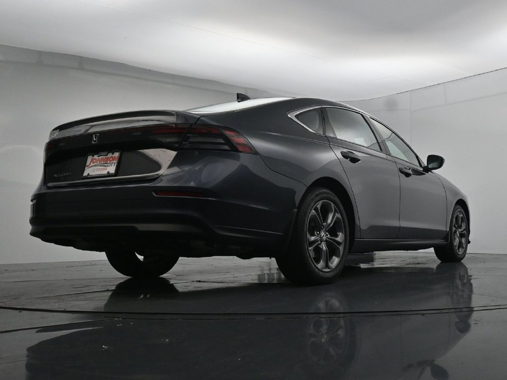 Used 2024 Honda Accord EX image 36