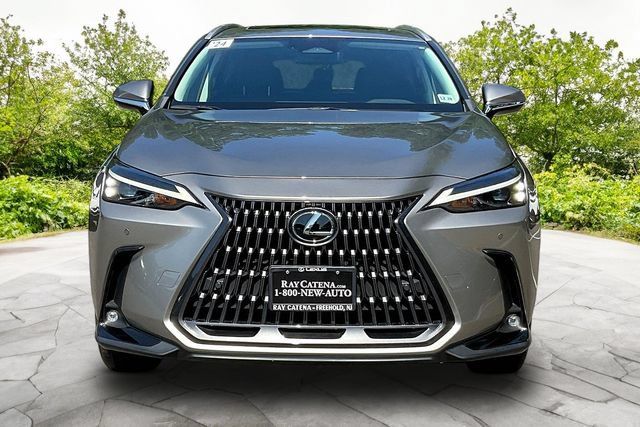 Used 2024 Lexus NX 350 AWD image 2