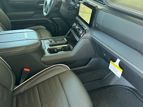 New 2026 GMC Sierra 2500 AT4X AWD/4WD image 17