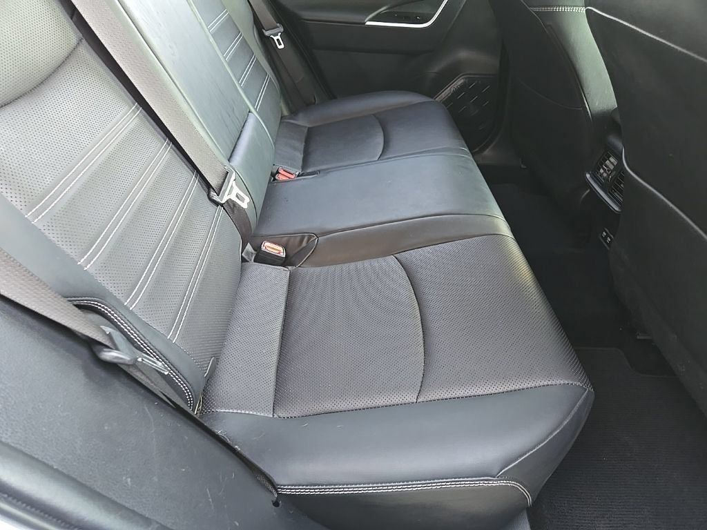 Used 2019 Toyota RAV4 Limited w/ Cold Weather Package AWD/4WD image 82