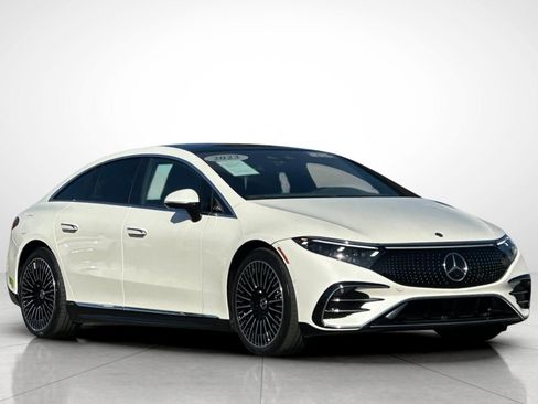 Certified 2023 Mercedes-Benz EQS 580 4MATIC Sedan image 17