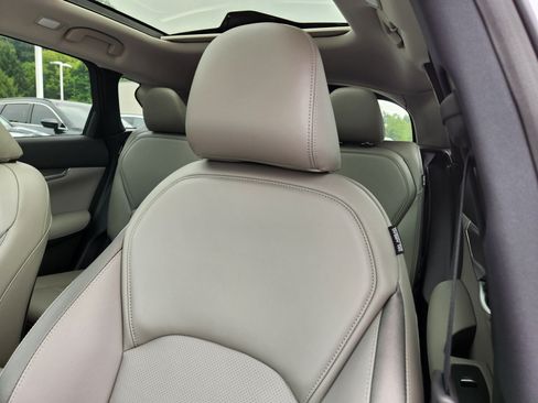 Used 2025 INFINITI QX50 Luxe AWD/4WD image 11