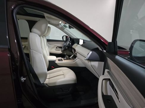 Used 2024 MAZDA CX-90 Plug-In Hybrid w/ Premium Plus AWD/4WD image 6