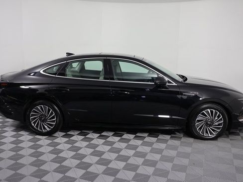 Certified 2024 Hyundai Sonata Limited image 9