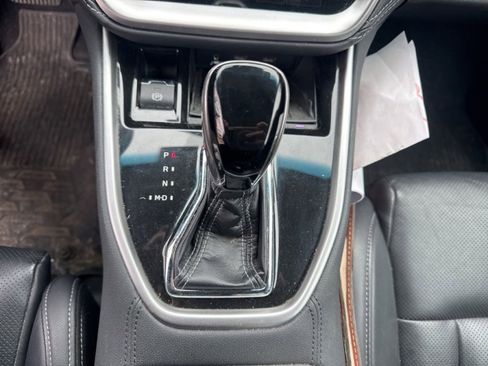 Used 2020 Subaru Outback Limited w/ Tech Package 2 image 8