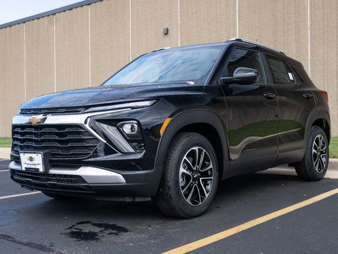 New 2026 Chevrolet TrailBlazer LT w/ Driver Confidence Package image 4