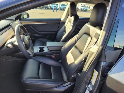 Used 2022 Tesla Model 3 Long Range image 14