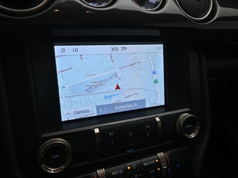 Used 2022 Ford Mustang Shelby GT500 w/ Technology Package image 18