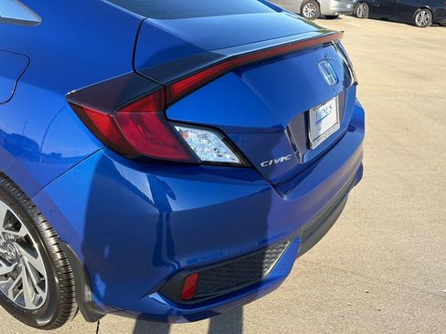 Used 2020 Honda Civic LX image 32