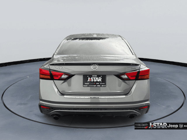 Used 2021 Nissan Altima 2.5 SR w/ SR Premium Package FWD image 6