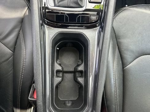 Used 2022 Jeep Compass Latitude w/ Sun and Sound Group AWD/4WD image 19