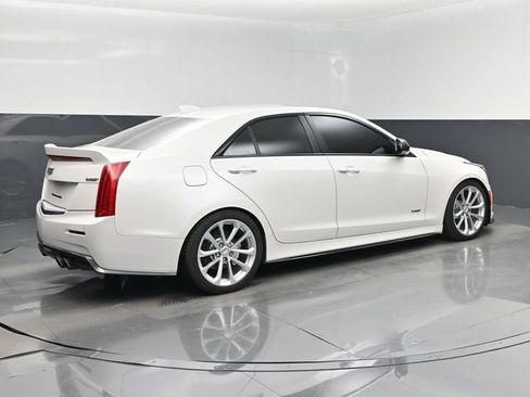 Used 2018 Cadillac ATS V w/ Carbon Fiber Package RWD image 3