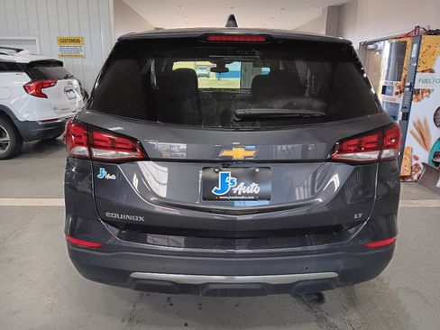Used 2023 Chevrolet Equinox LT w/ LPO, Floor Liner Package image 5