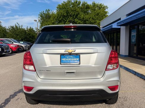 Used 2018 Chevrolet Trax LS AWD/4WD image 13