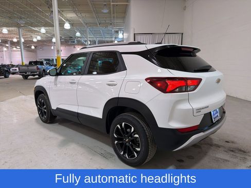 Used 2021 Chevrolet TrailBlazer LT AWD/4WD image 5
