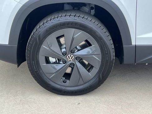 New 2026 Volkswagen Taos S FWD image 5